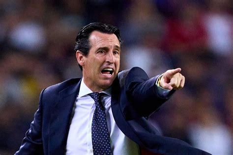 unai emery football coach.